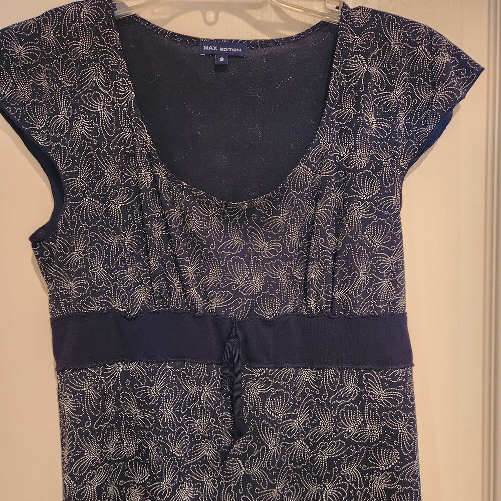 Max Edition top